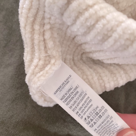 AE Cream toboggan - Picture 3 of 3